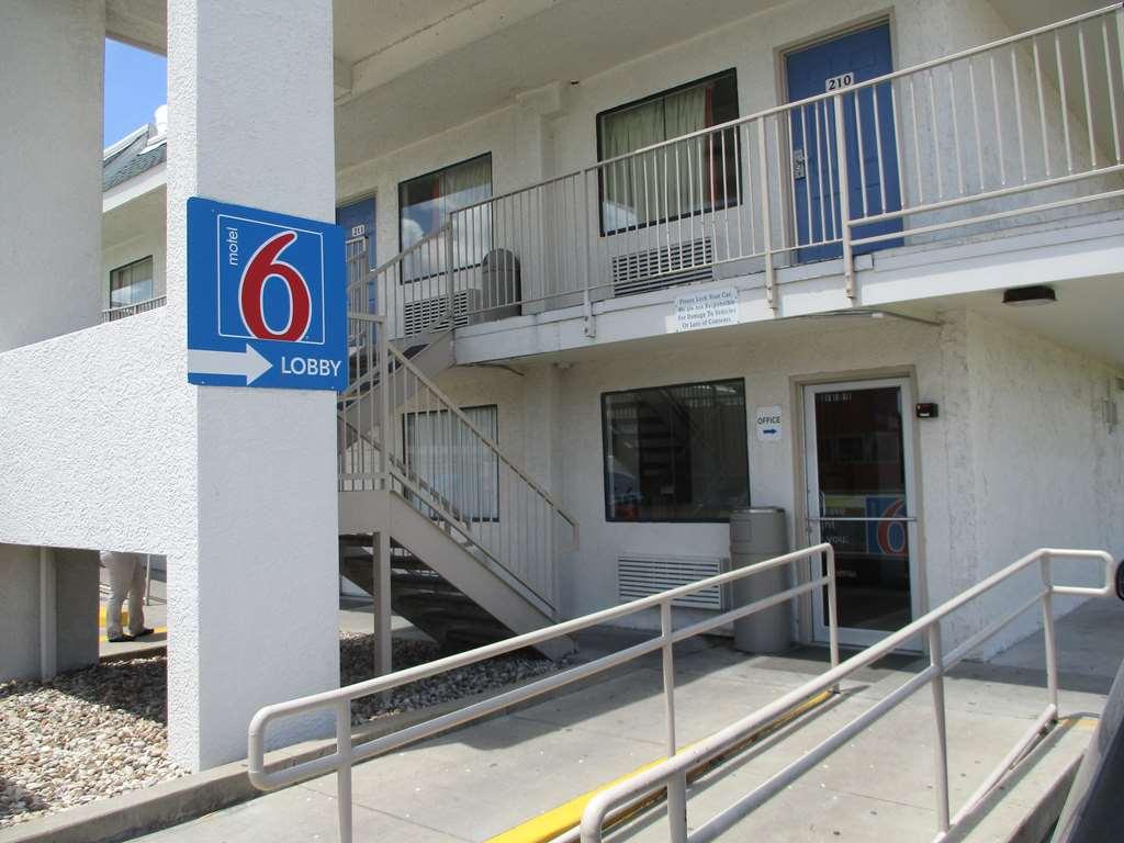 Motel 6-Swift Current, Sk Exterior photo